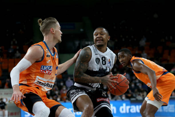 王楚钦能保 王楚钦能保