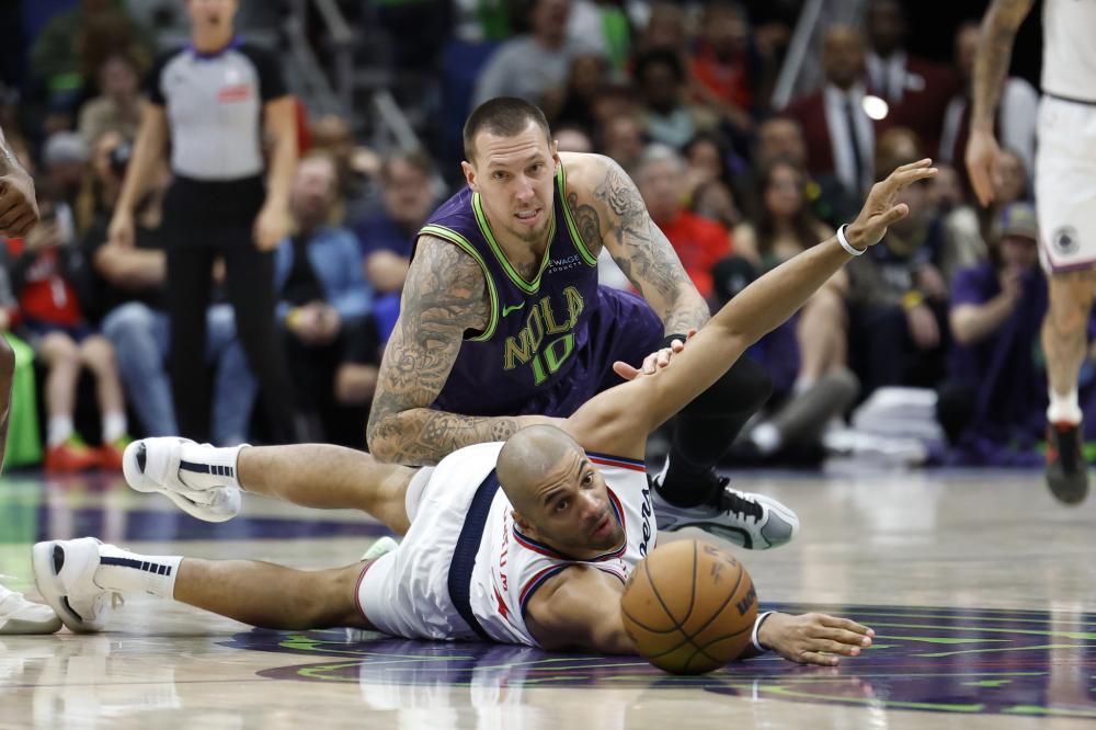 中被推向新 中被推向新