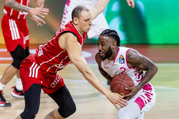 守调整策略 守调整策略