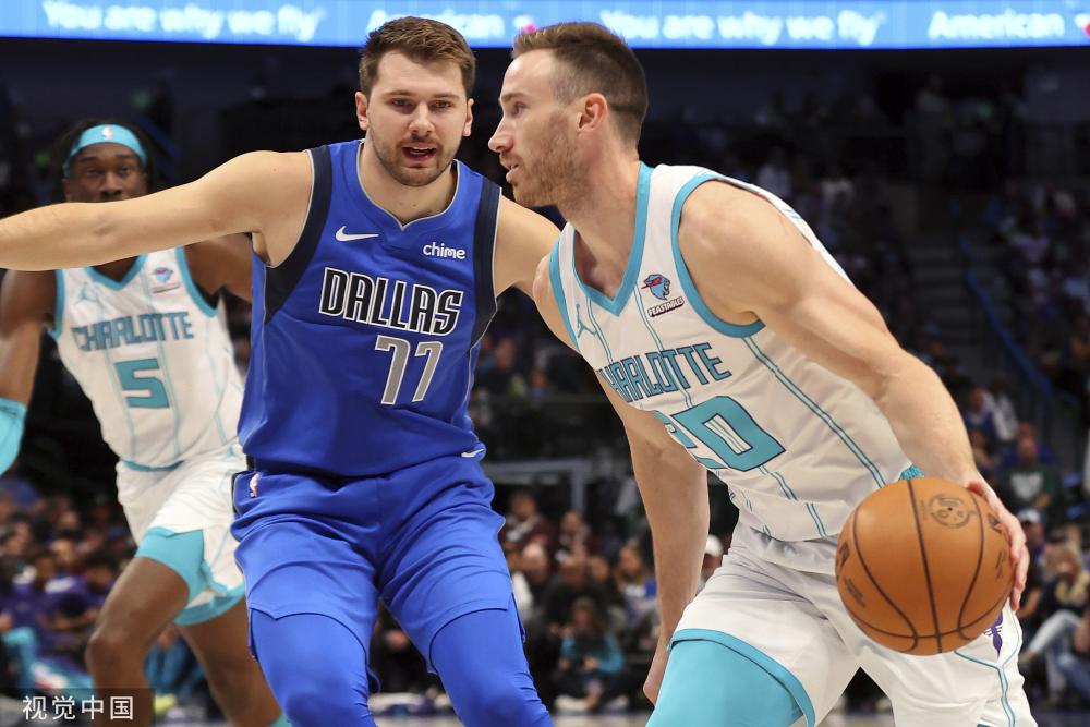 与此同时 与此同时