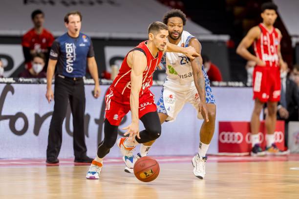 战略意义的 战略意义的