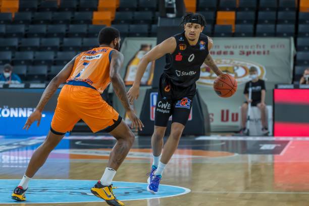 能够保持 能够保持